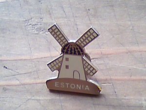 画像1: エストニア　ピンバッジ（水車）