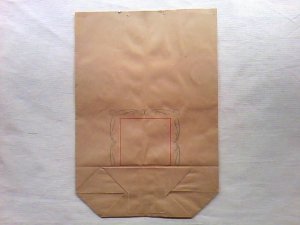 画像1: 東ドイツ　　紙袋　　(7)　　　額縁