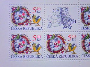 画像1: チェコ　　detem切手（子供のために）　　8枚シート　　2000年　　時計　　　新品