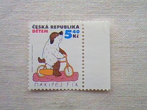 画像1: 【再入荷】   チェコ　　detem切手（子供のために）　2001年　　イヌ　　新品