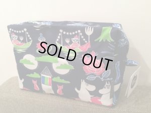 画像1: フィンランド　　ムーミン×フィンエアー　finlayson  アジア線限定　　トイレタリーポーチ　　　新品