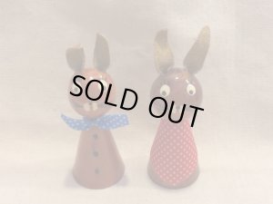 画像1: ドイツ　 木の人形　　2体セット　　ウサギ　　