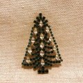 チェコ　ヴィンテージ　ガラスブローチ　クリスマスツリー 　 Ｂ