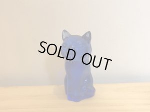 画像1: チェコスロヴァキア　ガラスの置物　立体ネコちゃん　藍色　