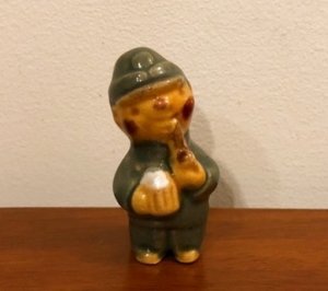 画像1: チェコスロヴァキア　素焼きのミニ人形　　兵士シュベイク　　A　